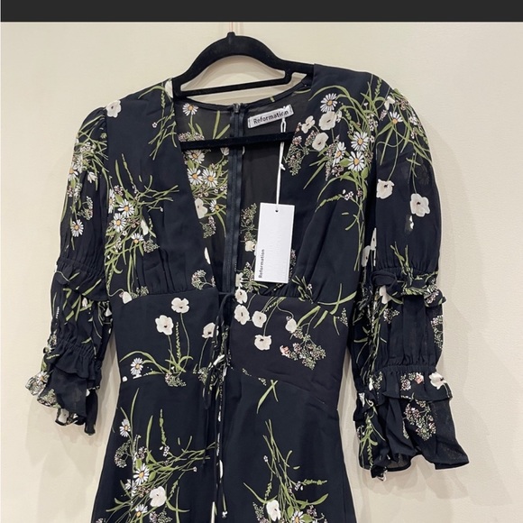 NWOT Reformation Laurelei Mini Dress Veuve